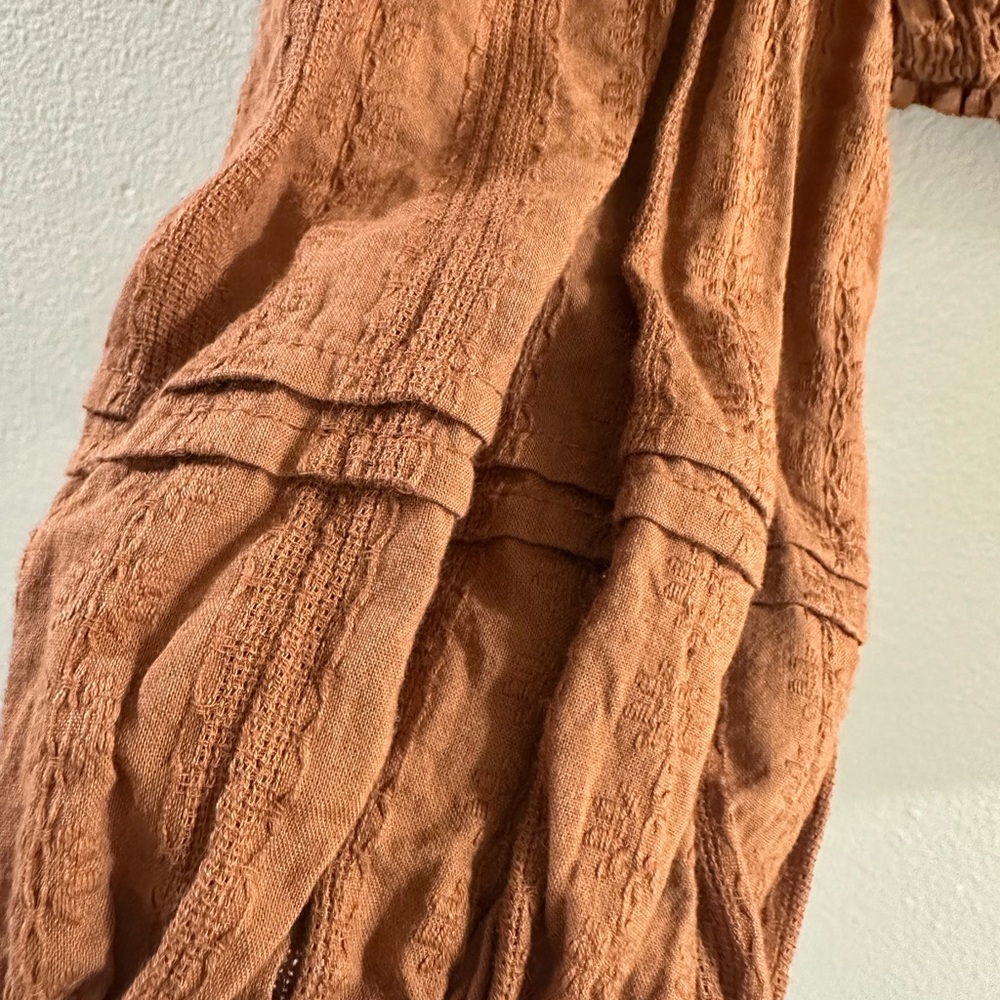 Universal Thread Rust Long Sleeve Blouse - Picture 4 of 5